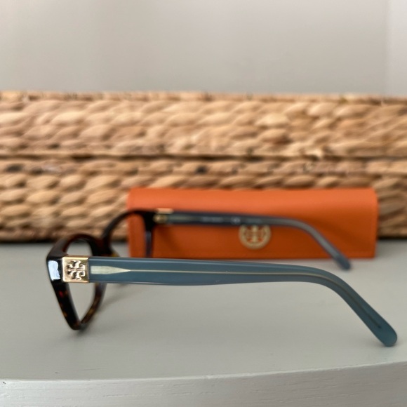 Tory Burch Eyeglass Frames with Case - Never used - Picture 2 of 8